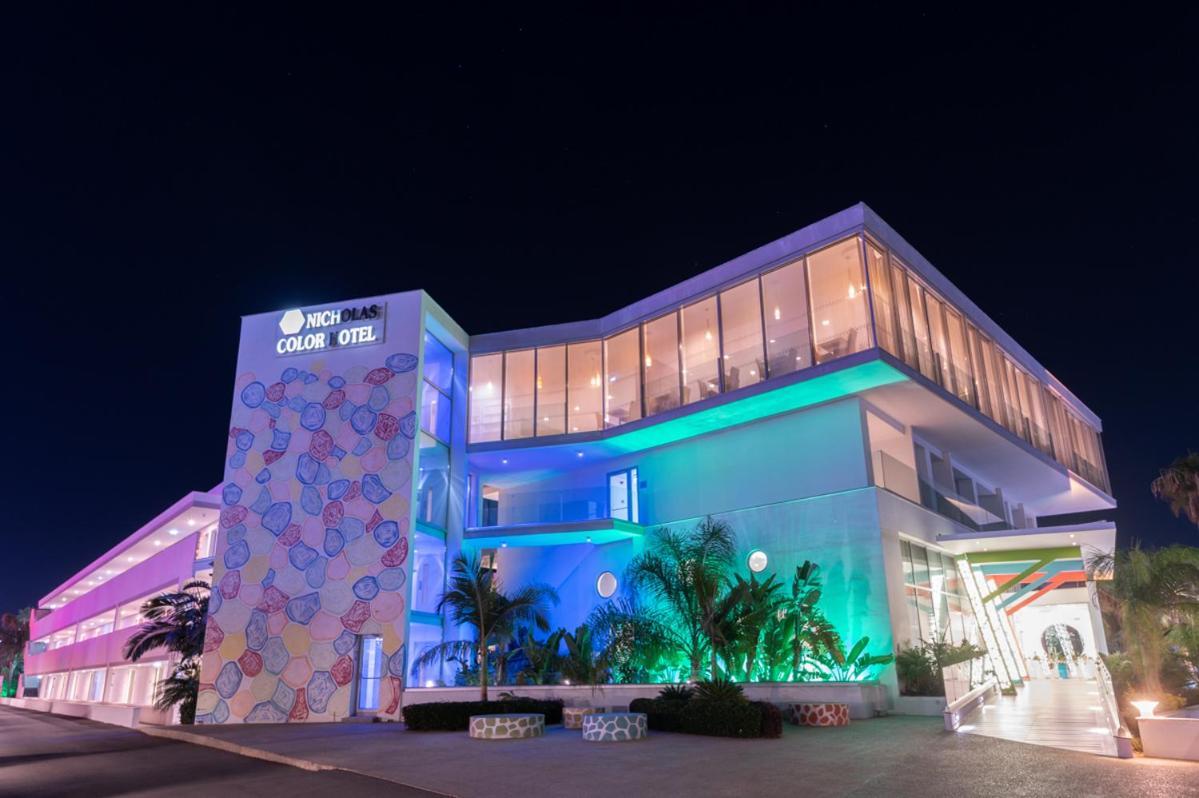 尼古拉斯彩色酒店 圣纳帕 外观 照片